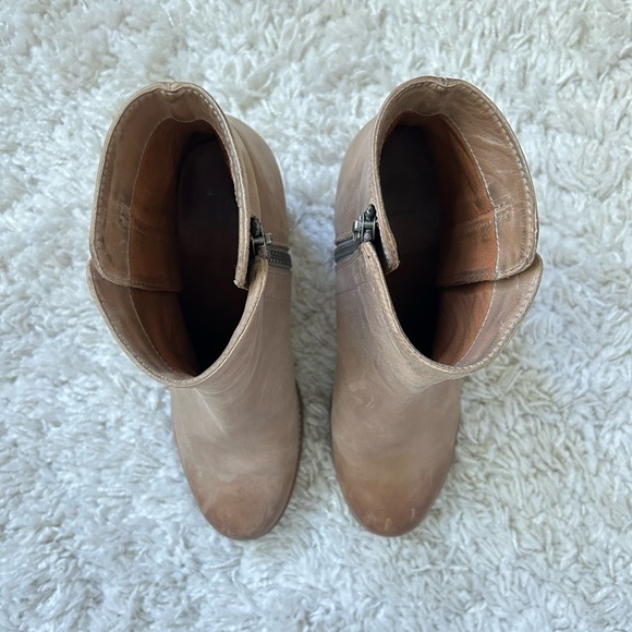 Frye Addie Double Zip Bootie - Picture 5 of 14